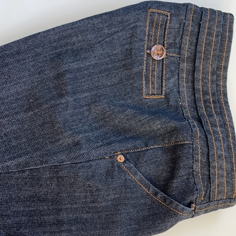 Yuva Flared Jeans - Picture 6 of 8
